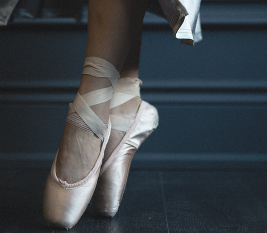 6 Essential Techniques to Mastering Perfect Dance Turns in Ballet